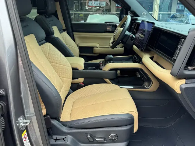 BYD FangChengBao Leopard 5 — Фото автомобиля 8