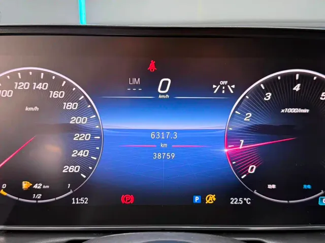 Mercedes-Benz C-Class — Фото автомобиля 12