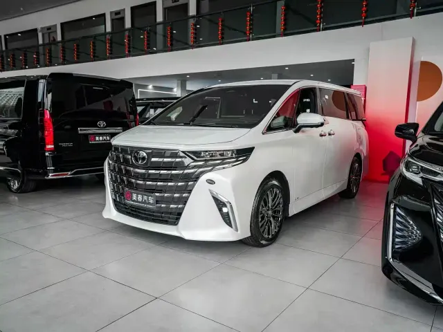 Фотография автомобиля — Toyota Alphard