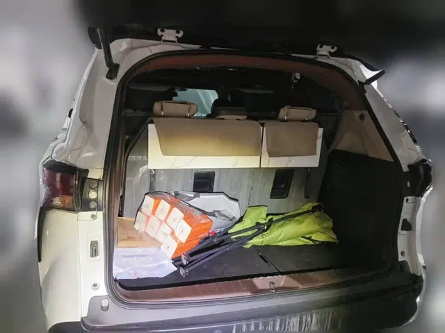 Toyota Sienna — Фото автомобиля 13
