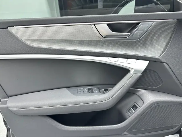 Audi A7L — Фото автомобиля 20
