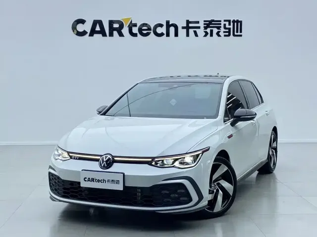 Volkswagen Golf GTI — Фото автомобиля 11