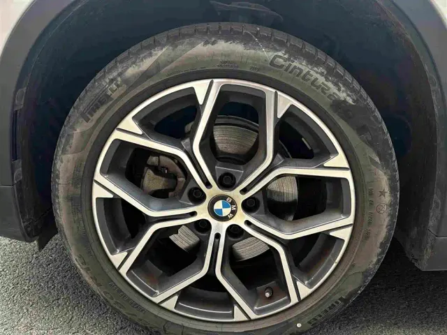 BMW X1 — Фото автомобиля 10