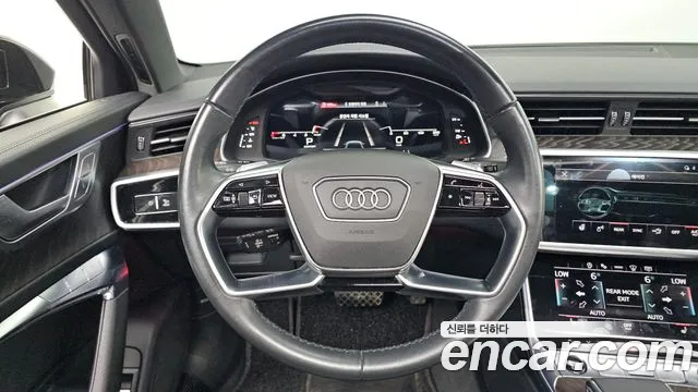 Audi A6 C8 — Фото автомобиля 13