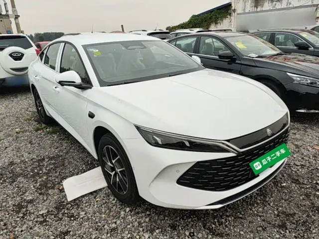 BYD Qin L — Фото автомобиля 3