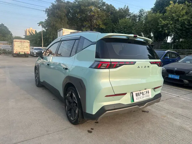 GAC Aion Y — Фото автомобиля 6