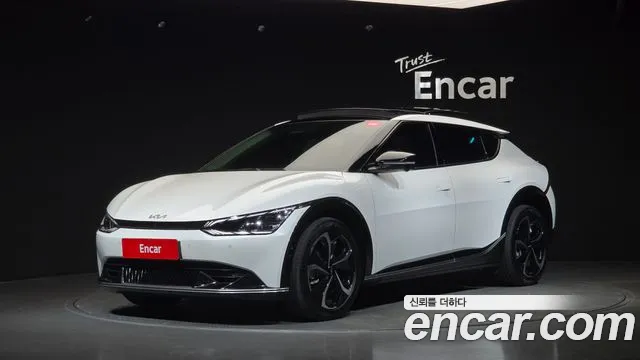 Фотография автомобиля — Kia EV6