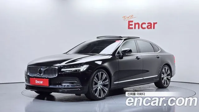 Фотография автомобиля — Volvo S90