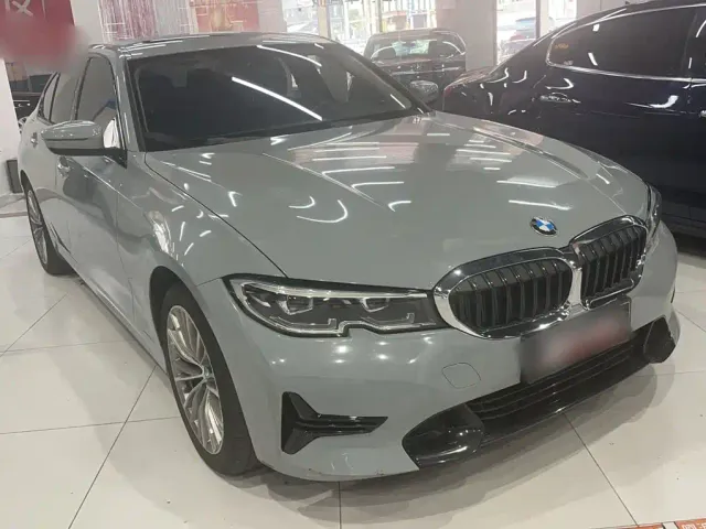 BMW 3 Series — Фото автомобиля 3