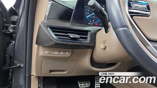 Kia K8 Hybrid — Фото автомобиля 22