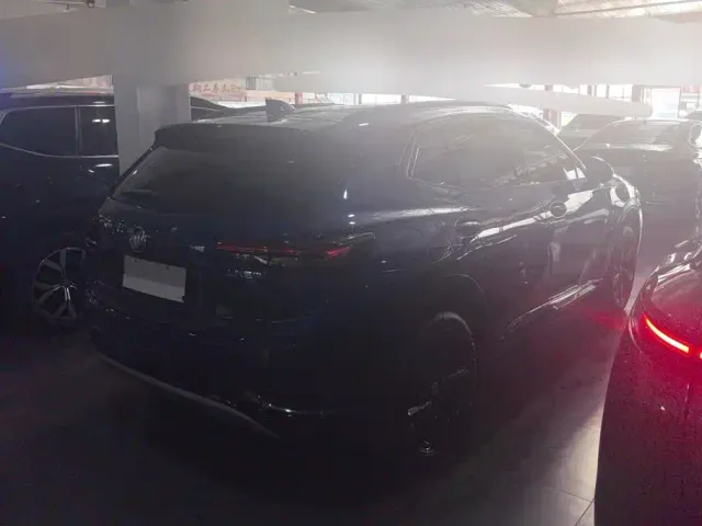 Buick Envision S — Фото автомобиля 3