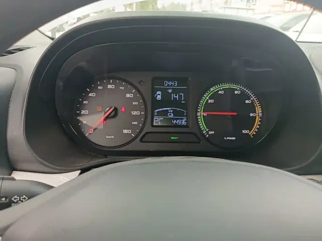 Roewe Clever — Фото автомобиля 11