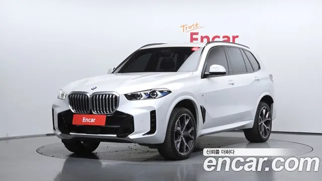 Фотография автомобиля — BMW X5 G05