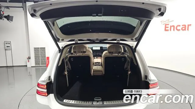Genesis GV80 — Фото автомобиля 20