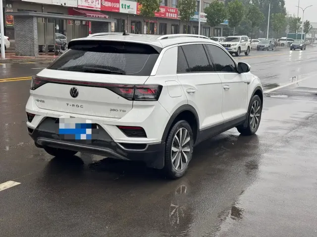 Volkswagen T-Roc — Фото автомобиля 10