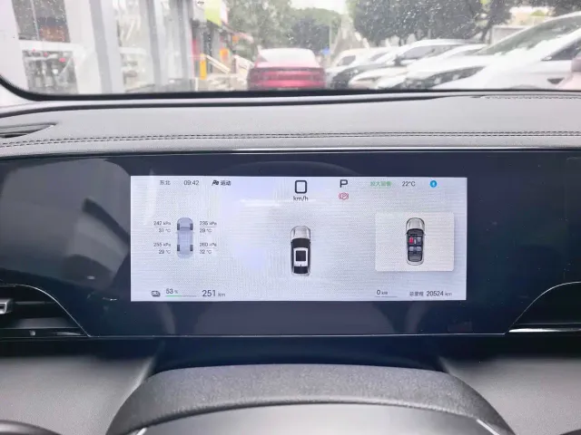 BYD Qin L — Фото автомобиля 7