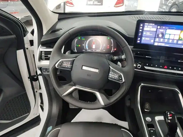 Haval H6 — Фото автомобиля 10