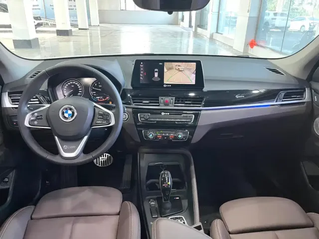BMW X1 — Фото автомобиля 9