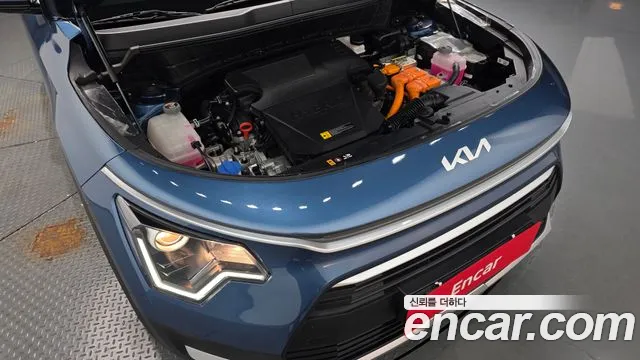 Kia Niro The All New — Фото автомобиля 9