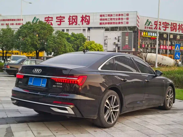 Audi A6L — Фото автомобиля 6