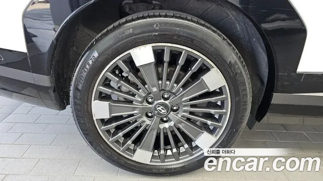Hyundai Santafe — Фото автомобиля 4
