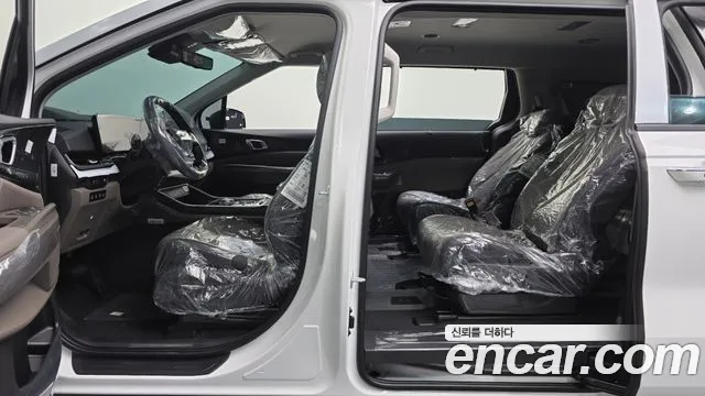Kia Carnival Generation 4 — Фото автомобиля 18