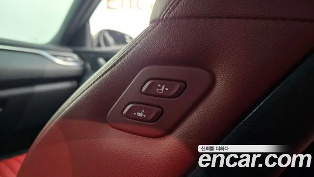 Genesis G70 Новый G70 Бензин 2.5T 4WD — Фото автомобиля 17