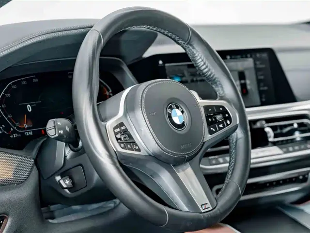 BMW X6 — Фото автомобиля 9