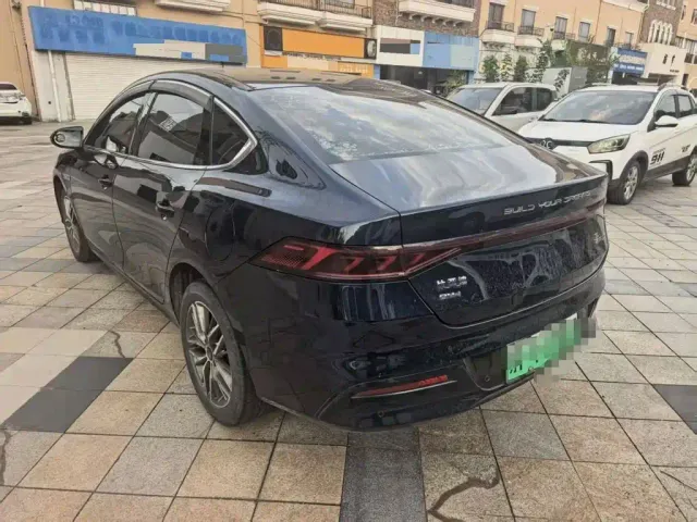 BYD Qin PLUS — Фото автомобиля 3