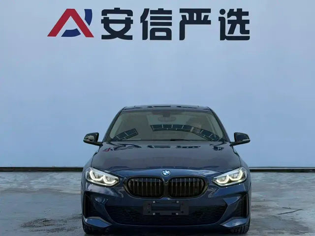 BMW 1 Series — Фото автомобиля 2
