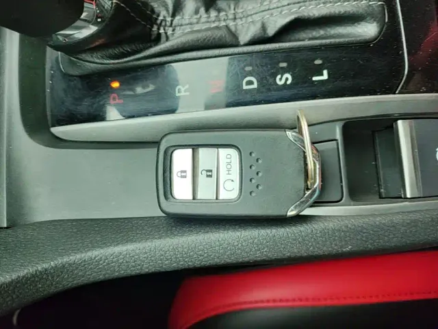 Honda Civic — Фото автомобиля 8