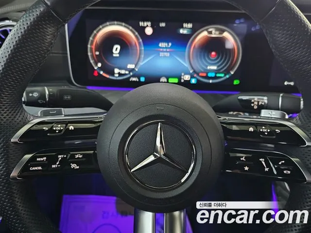 Mercedes-Benz CLS-Class — Фото автомобиля 12