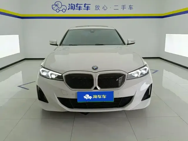 BMW i3 — Фото автомобиля 2
