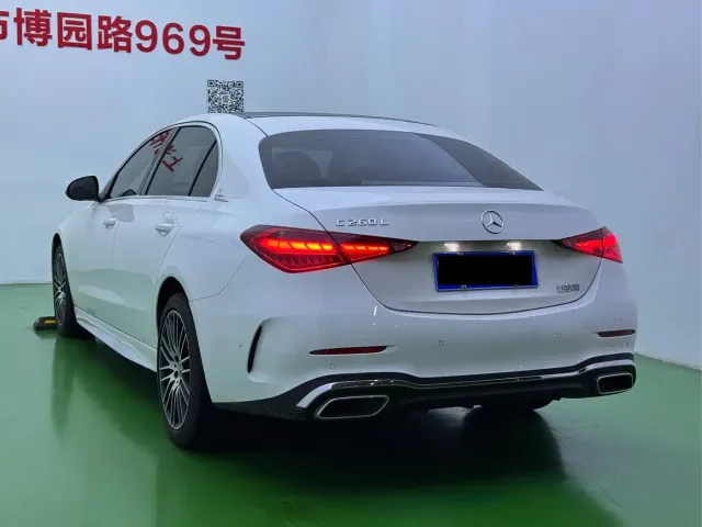 Mercedes-Benz C-Class — Фото автомобиля 20