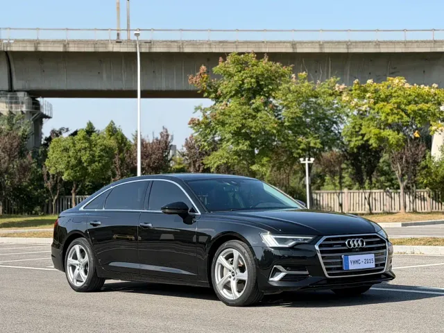 Audi A6L — Фото автомобиля 3
