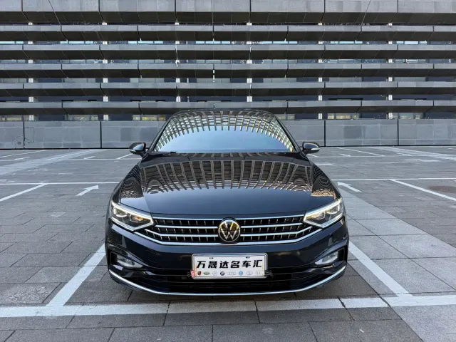 Volkswagen Magotan — Фото автомобиля 2