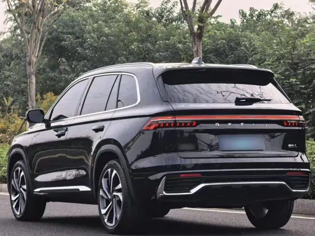 Geely Xingyue L — Фото автомобиля 7