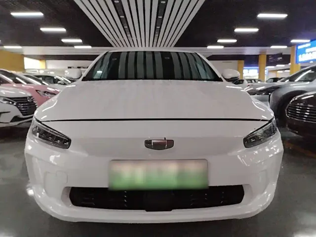 Geely Geometry A — Фото автомобиля 2