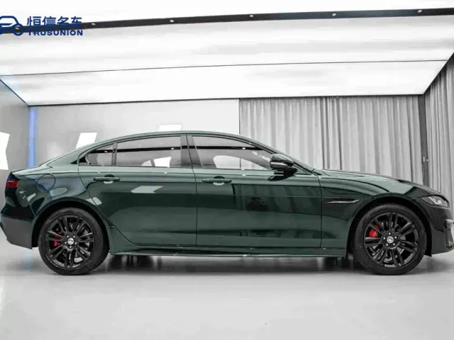 Jaguar XEL — Фото автомобиля 4