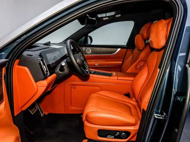 AITO Wenjie AITO M9 2024 Extended Range Ultra 42kWh 6-Seater — Фото автомобиля 9
