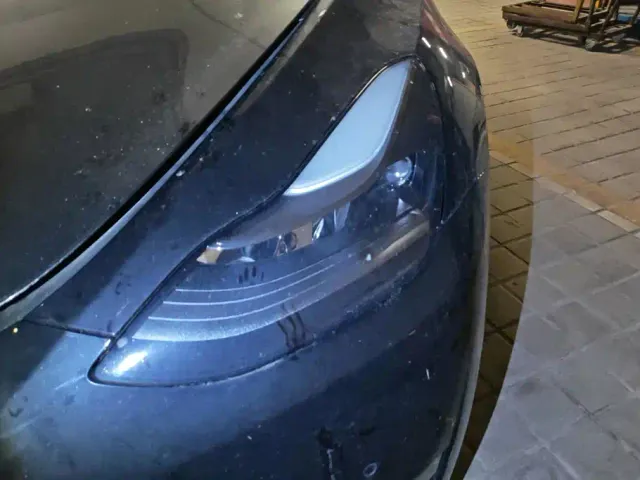 Tesla Model Y — Фото автомобиля 5