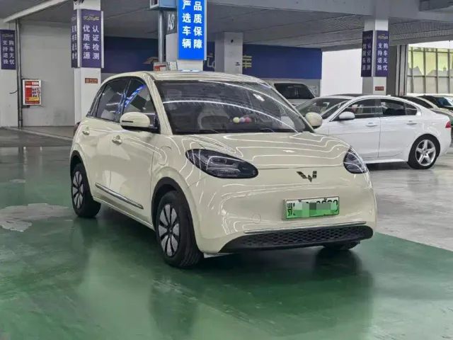 Wuling Bingo — Фото автомобиля 3