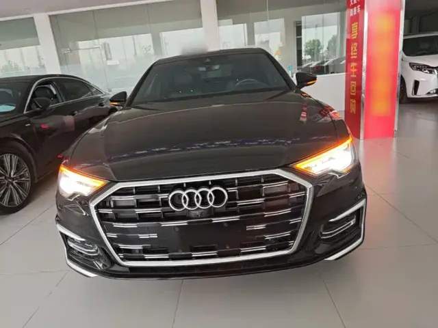 Audi A6L — Фото автомобиля 2