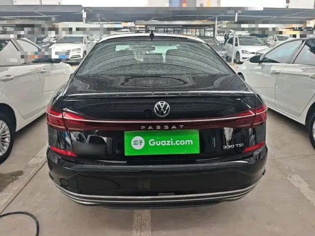 Volkswagen Passat — Фото автомобиля 5