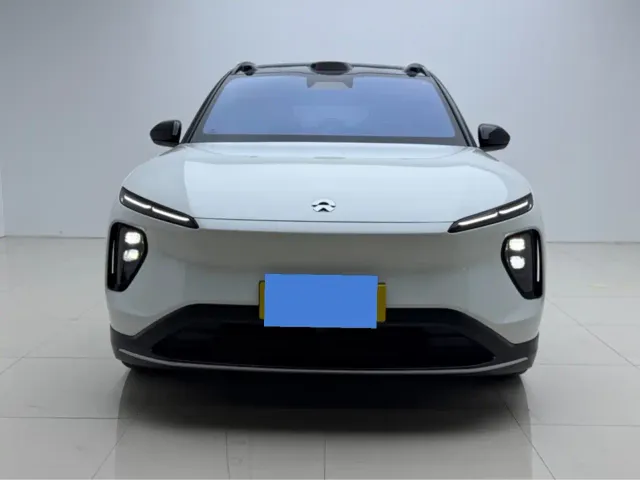 Nio ES6 — Фото автомобиля 2