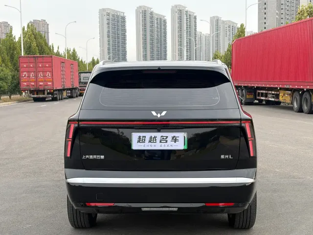 Wuling Starlight L — Фото автомобиля 6