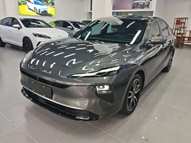 Фотография автомобиля — Roewe D6