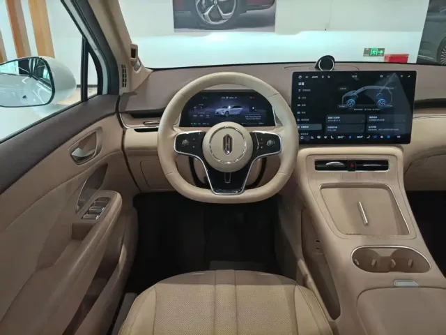 Shangjie SUV — Фото автомобиля 12
