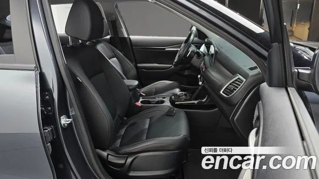Kia Seltos — Фото автомобиля 16