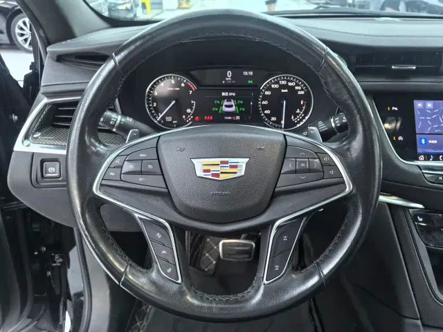 Cadillac XT5 — Фото автомобиля 8